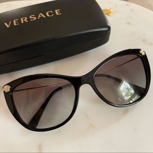 Versace Medusa Cat-eye Sunglasses